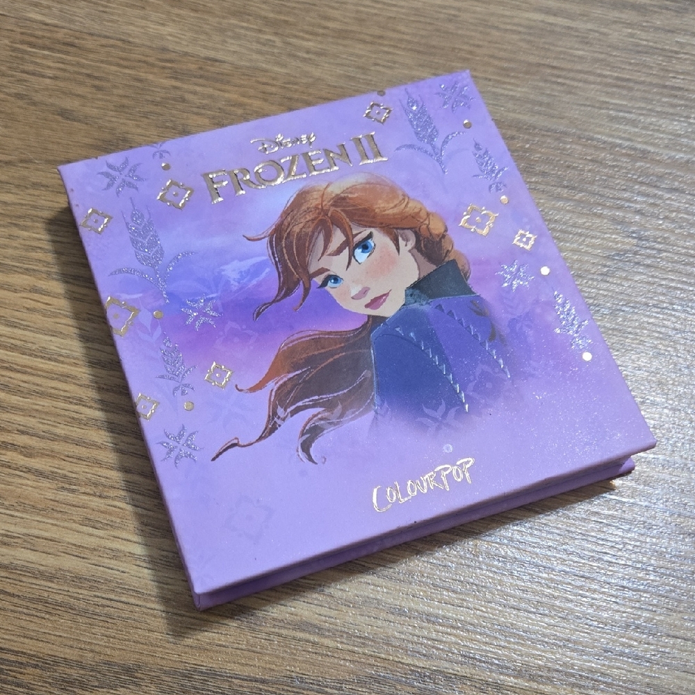 Colour Pop "Anna Frozen 2" Palette